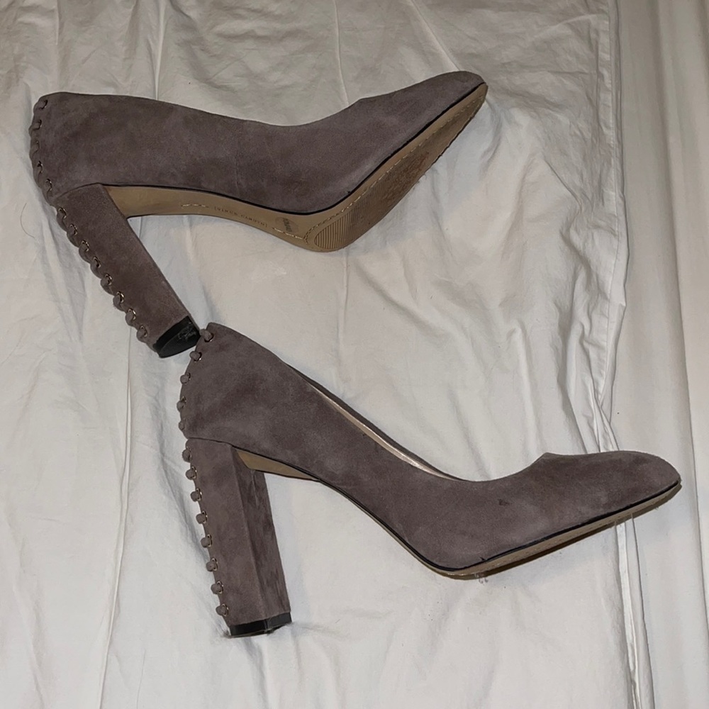 size 9.5 Vince Camuto heels - Picture 1 of 3